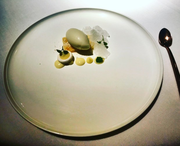 EE46059B-8B9A-4B69-B0AF-077CE3CFA165