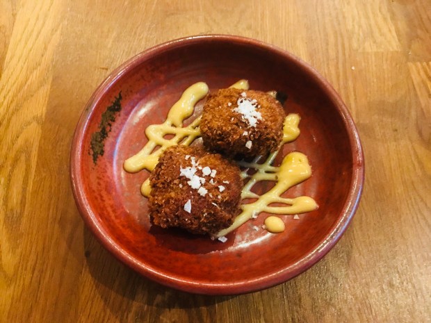 51863BCA-B4E2-44B1-AB00-6EAF215926E9