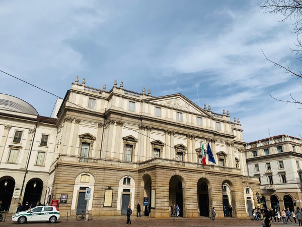 A4CA4AE5-F2D5-430E-92C3-2643A2609D1C